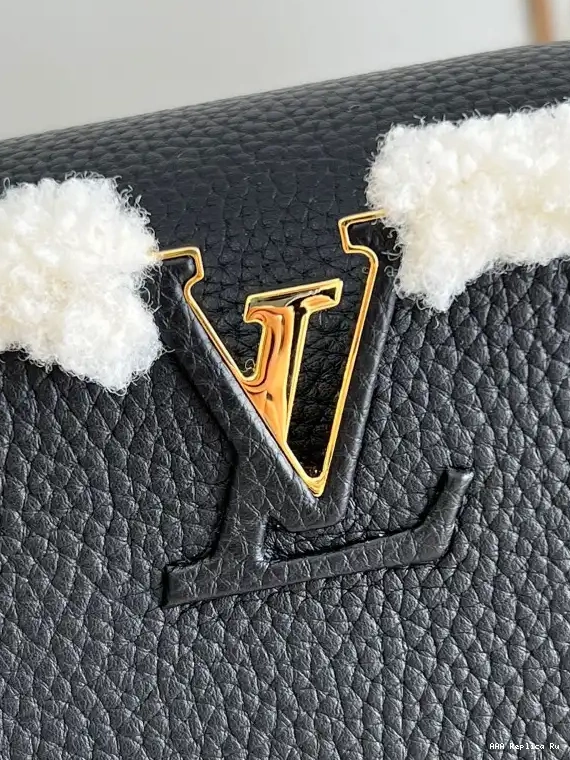AAA Pruses Bags LOUIS BB CAPUCINES VUITTON 0704
